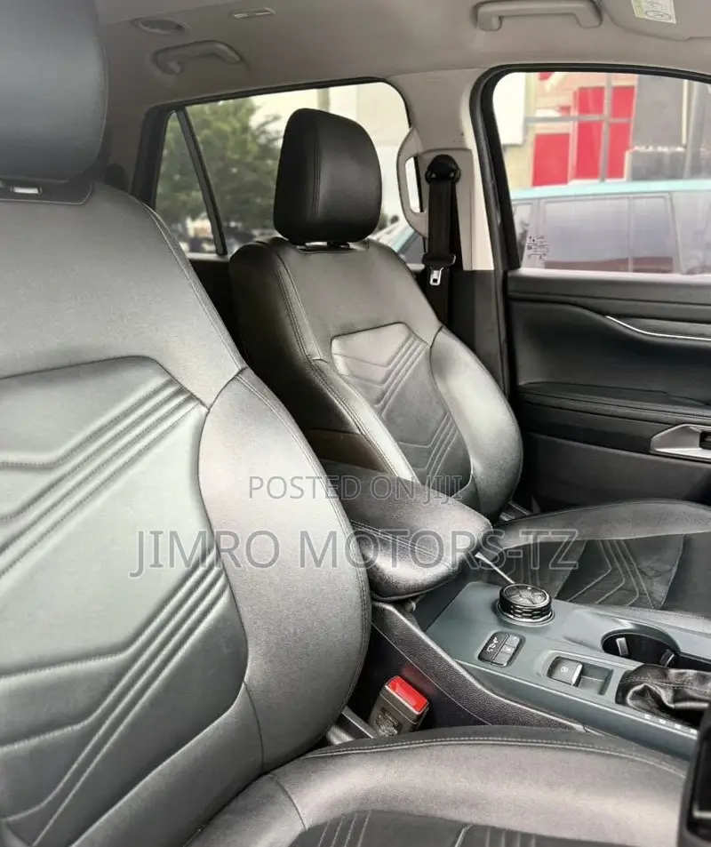 Ford Everest 2023 Gray