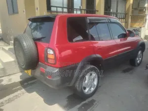 Toyota RAV4 Cabriolet 1998 Red
