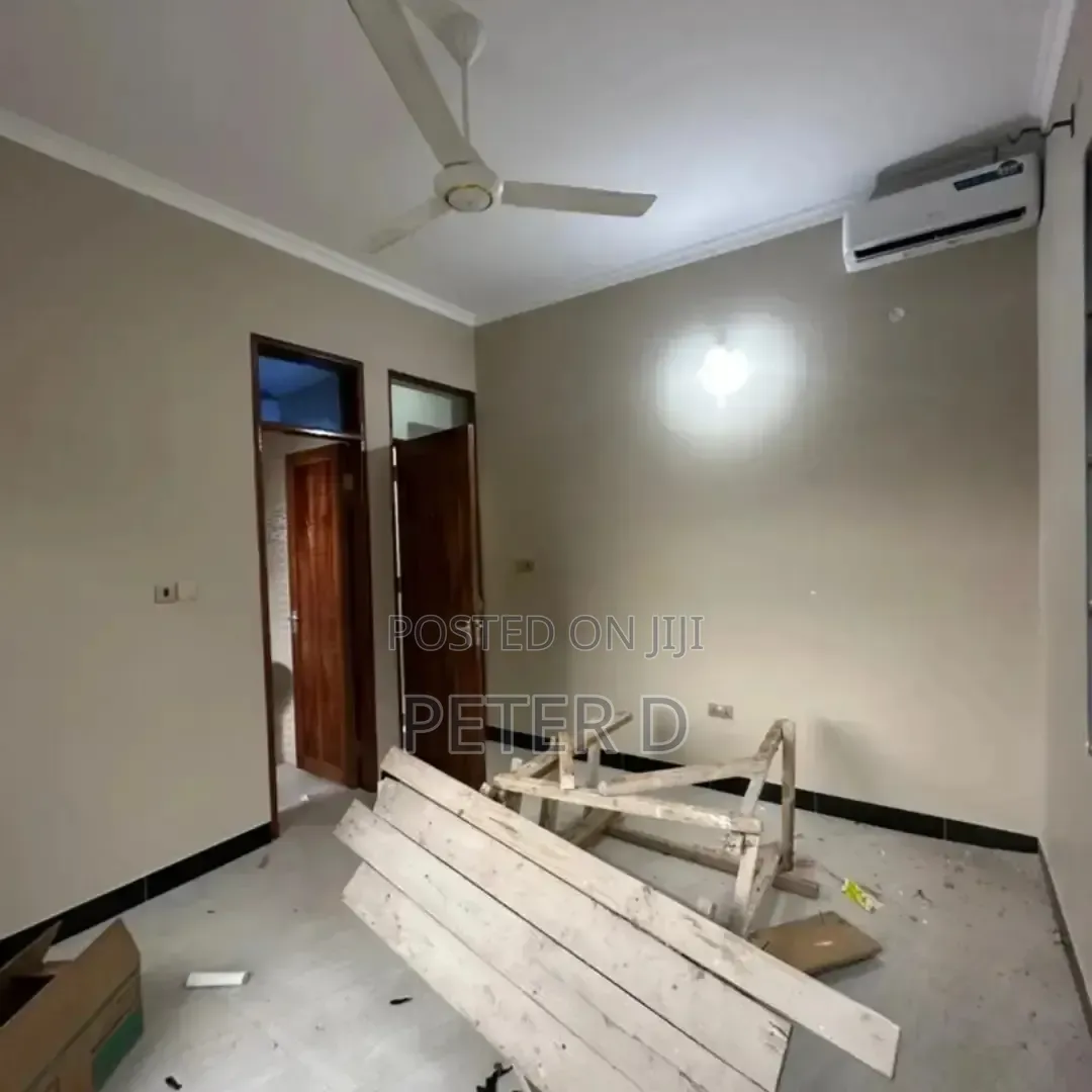 3bdrm Apartment in Kimara for rent