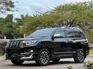 Toyota Land Cruiser Prado 2.8 2023 Black