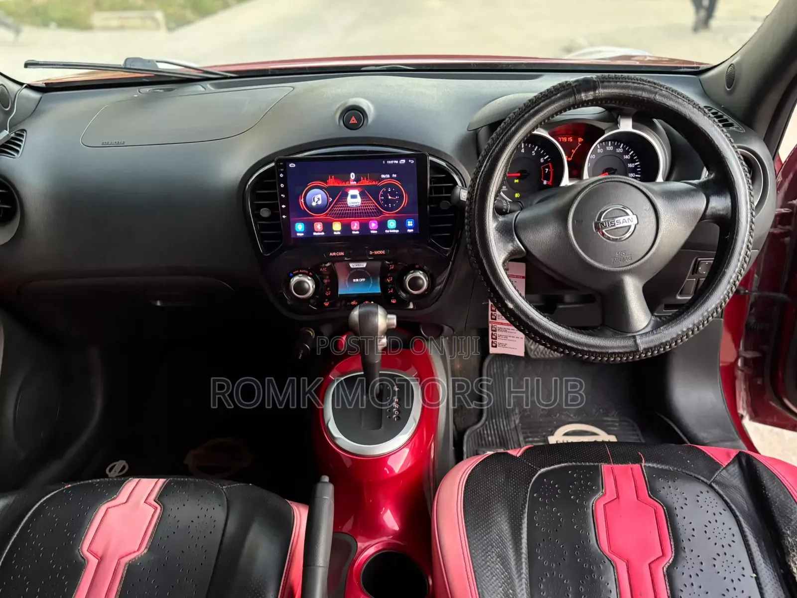 Nissan Juke 2012 Maroon