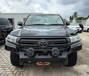 Toyota Land Cruiser 2018 Black