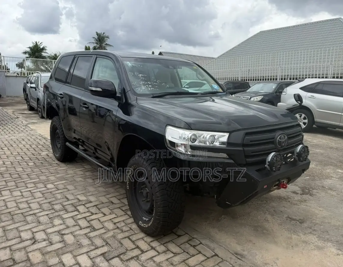 Toyota Land Cruiser 2018 Black