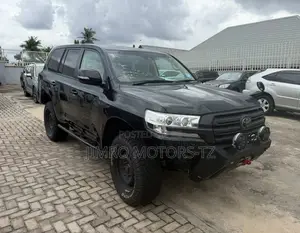 Toyota Land Cruiser 2018 Black