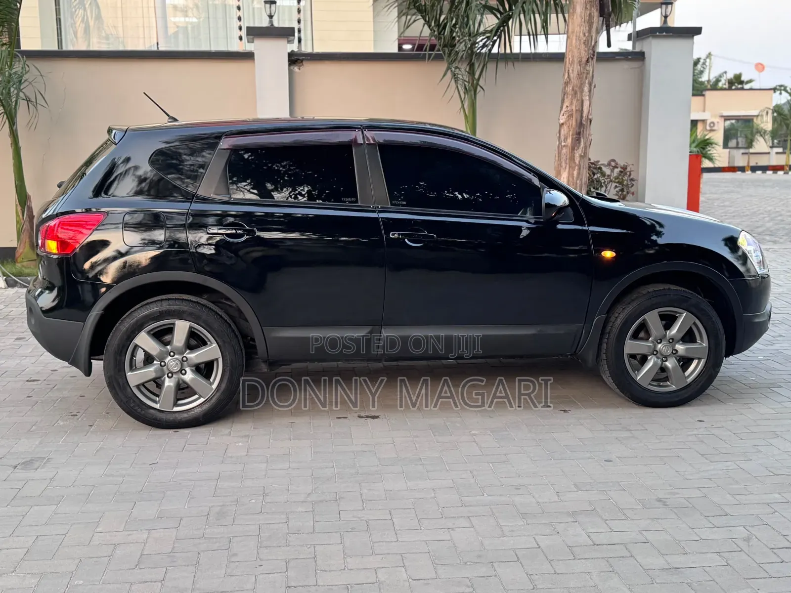 Nissan Dualis 2007 Black