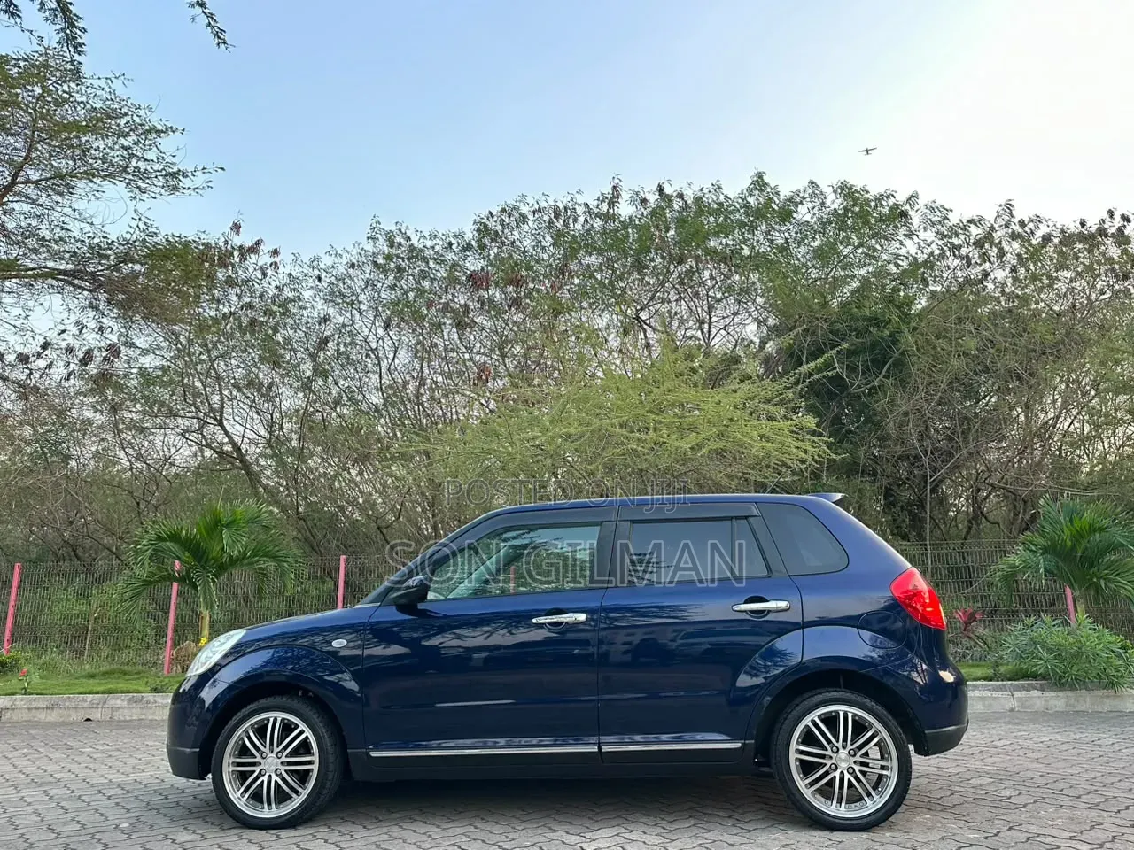 Mazda Verisa 2008 Blue