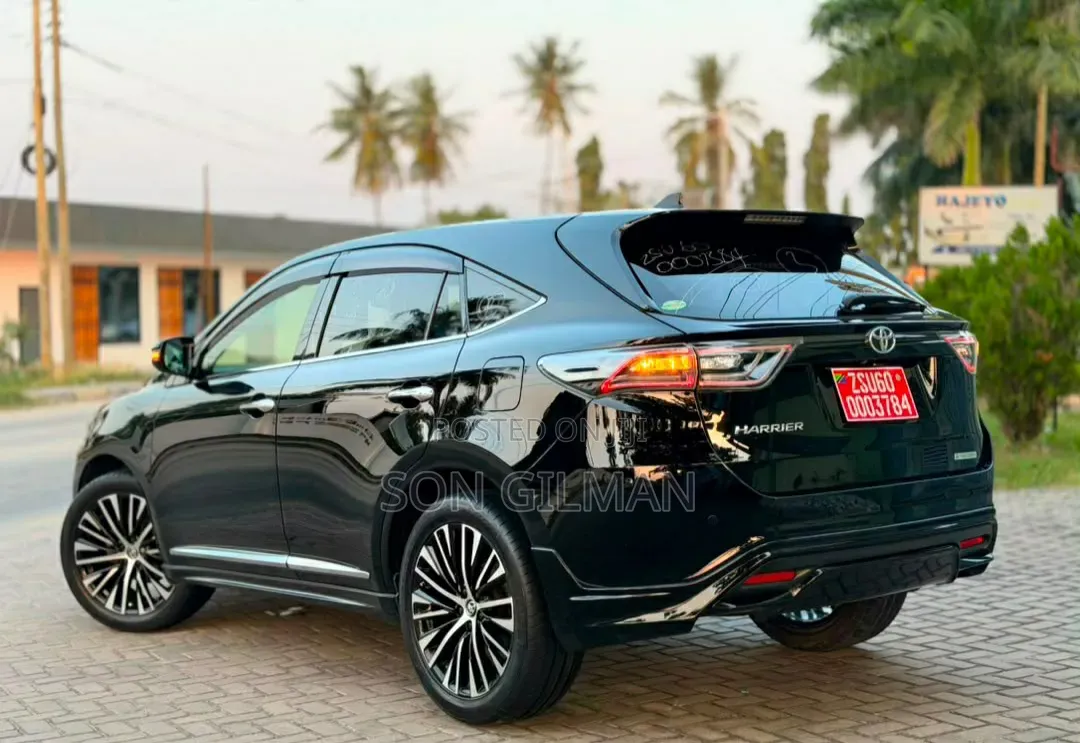 Toyota Harrier 2015 Black