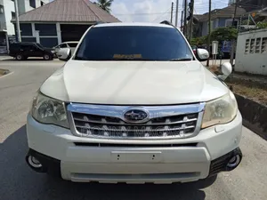 Subaru Forester 2011 White