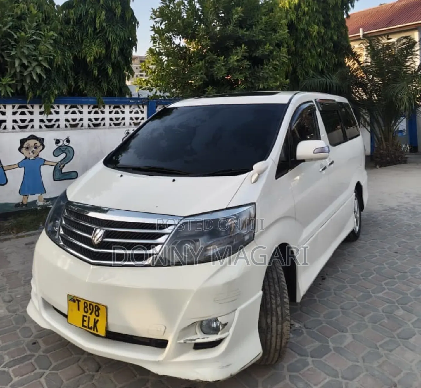 Toyota Alphard 2007 White
