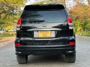 Toyota Land Cruiser Prado 2008 Black