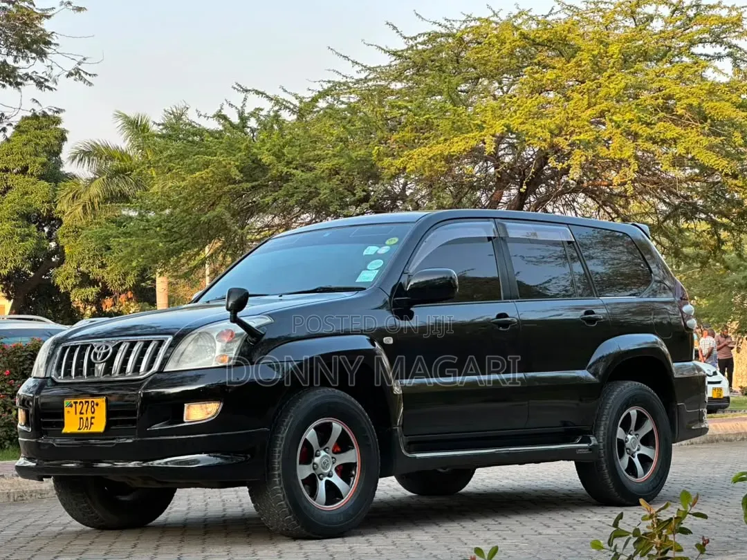 Toyota Land Cruiser Prado 2008 Black