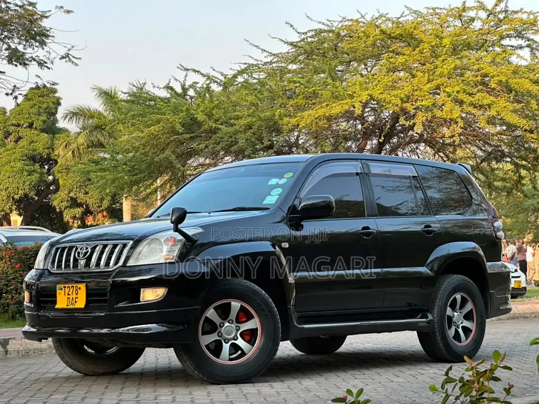 Toyota Land Cruiser Prado 2008 Black