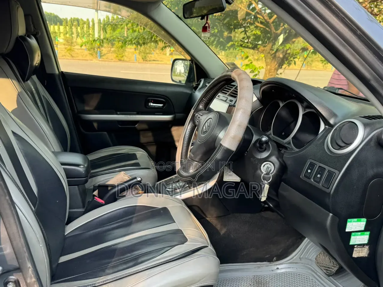 Suzuki Escudo 2008 Gray