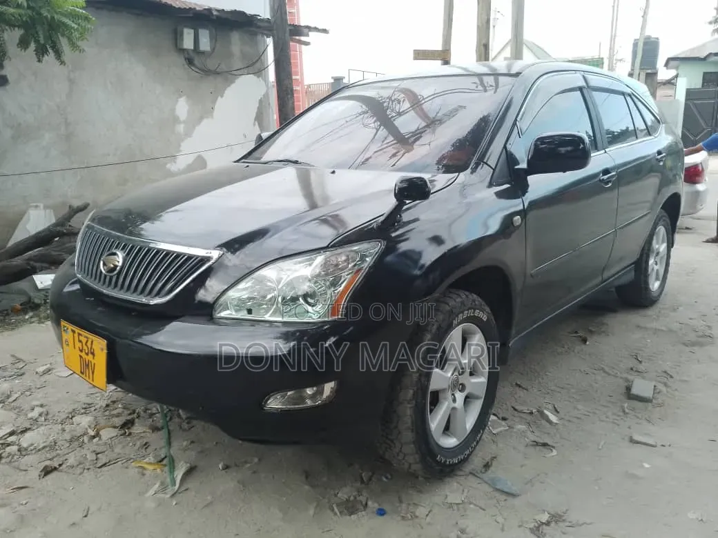 Toyota Harrier 2006 Maroon