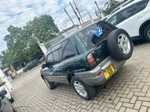 Toyota RAV4 1999 Green