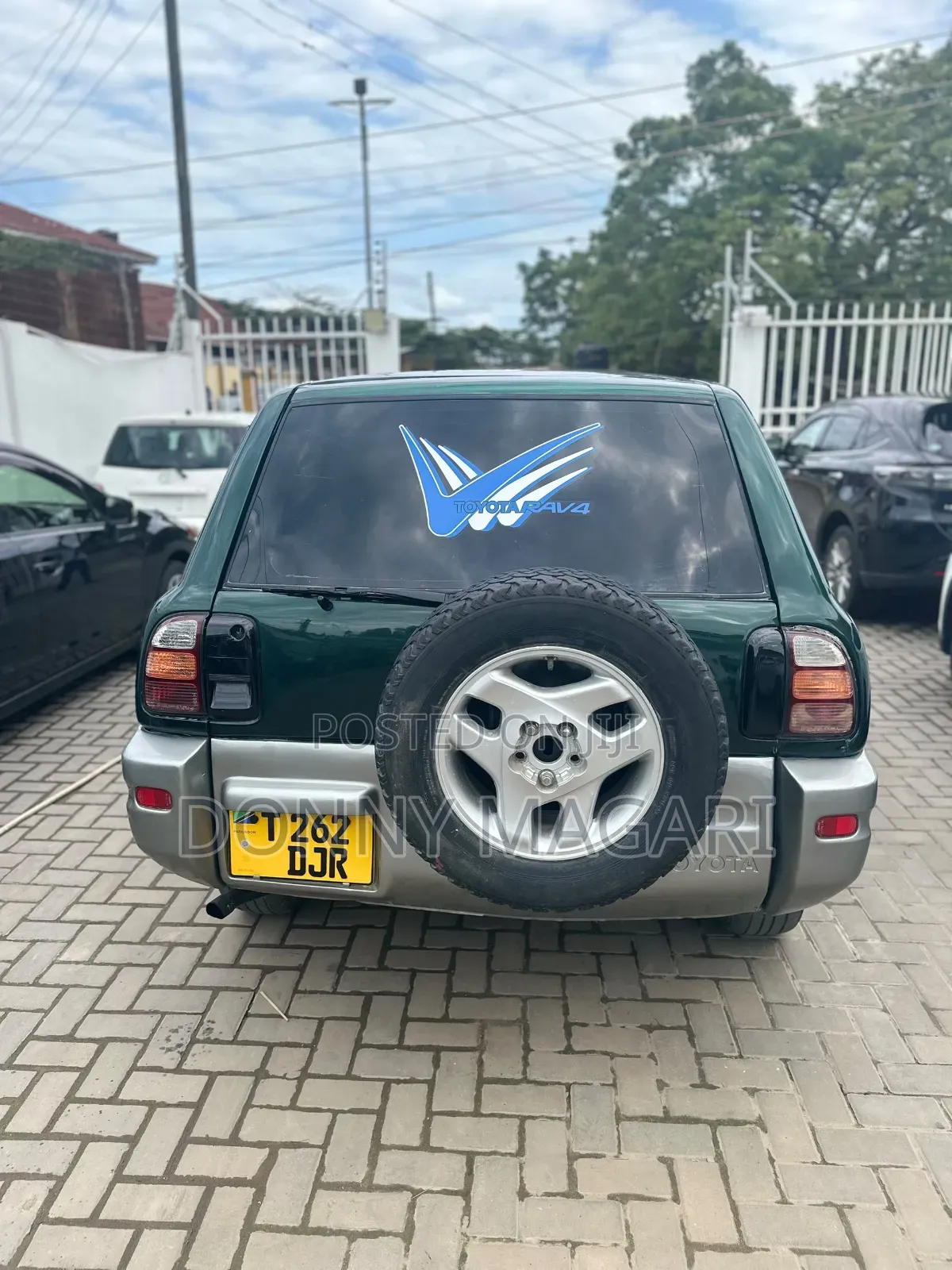 Toyota RAV4 1999 Green