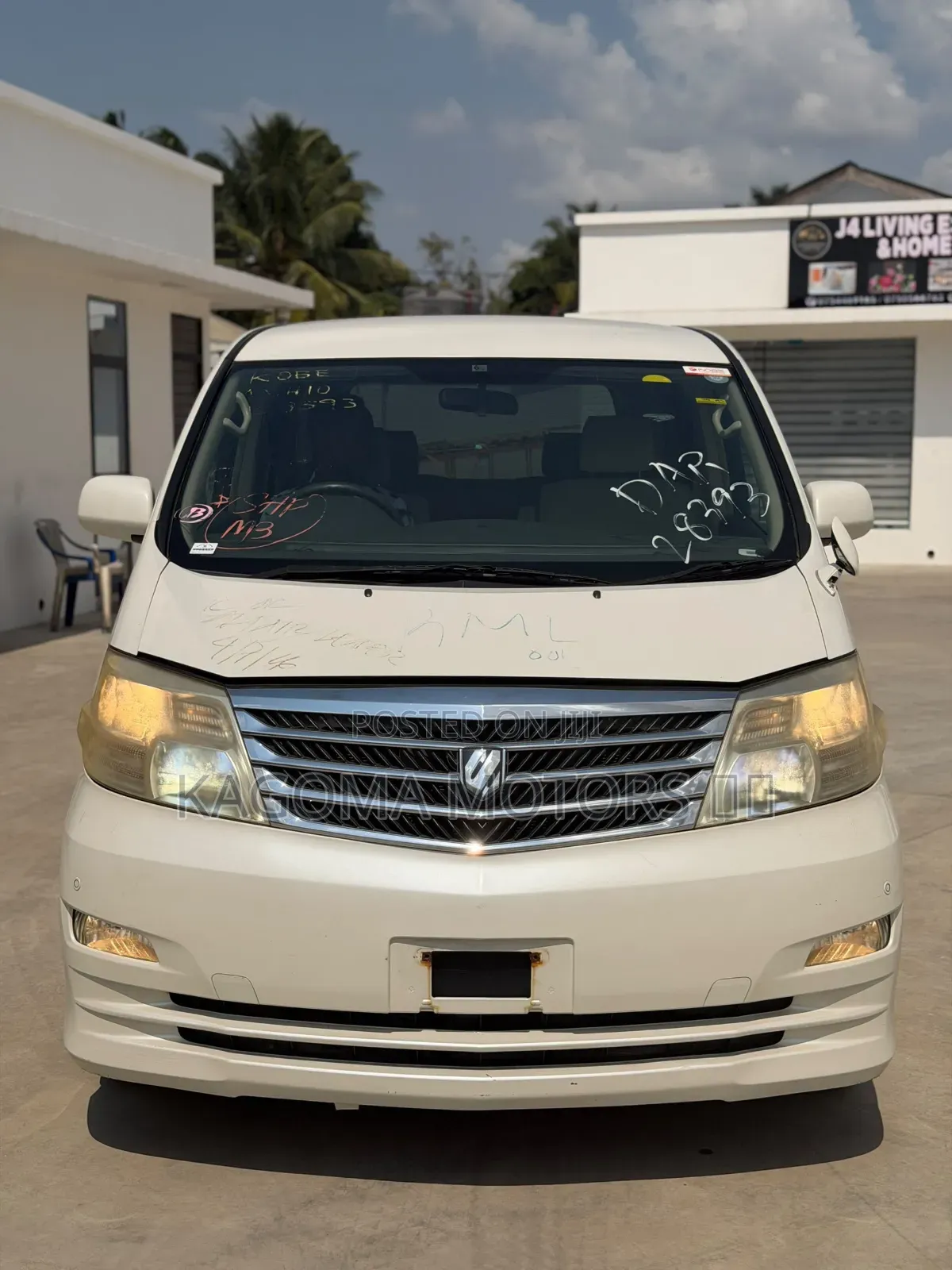Toyota Alphard 2006 White
