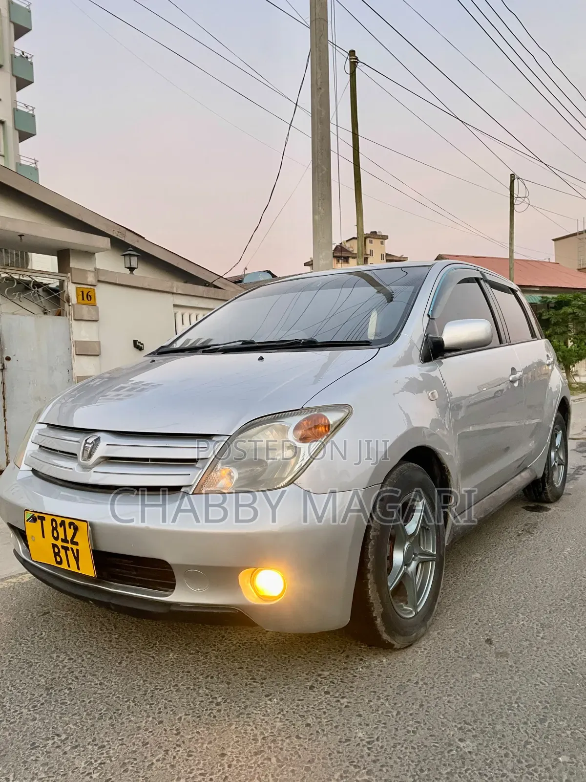 Toyota IST 2003 Silver