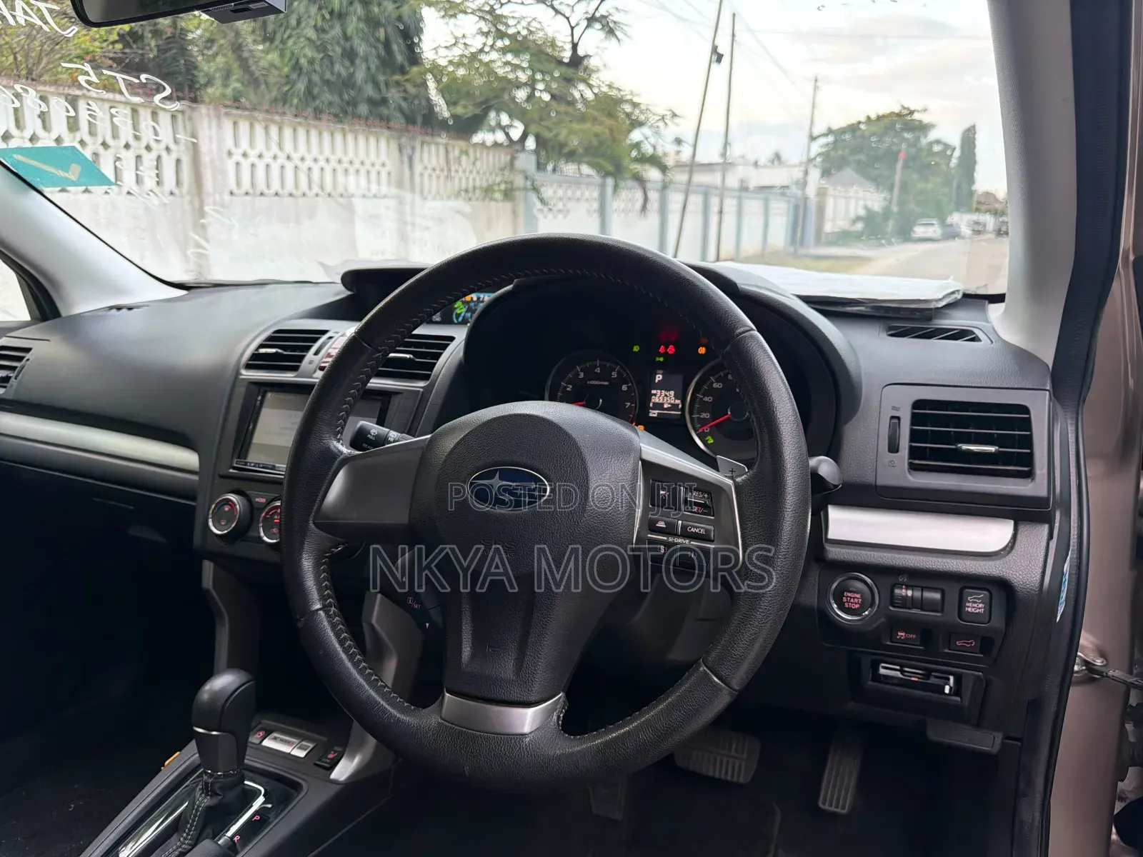 Subaru Forester 2014 Gold