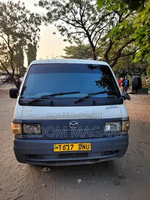 Mazda Bongo 2003 White