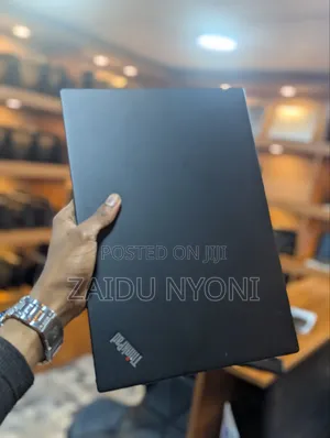New Laptop Lenovo ThinkPad X390 8GB Intel Core i5 SSD 256GB