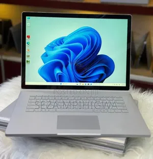 New Laptop Microsoft Surface Book 2 16GB Intel Core i7 SSD 1T