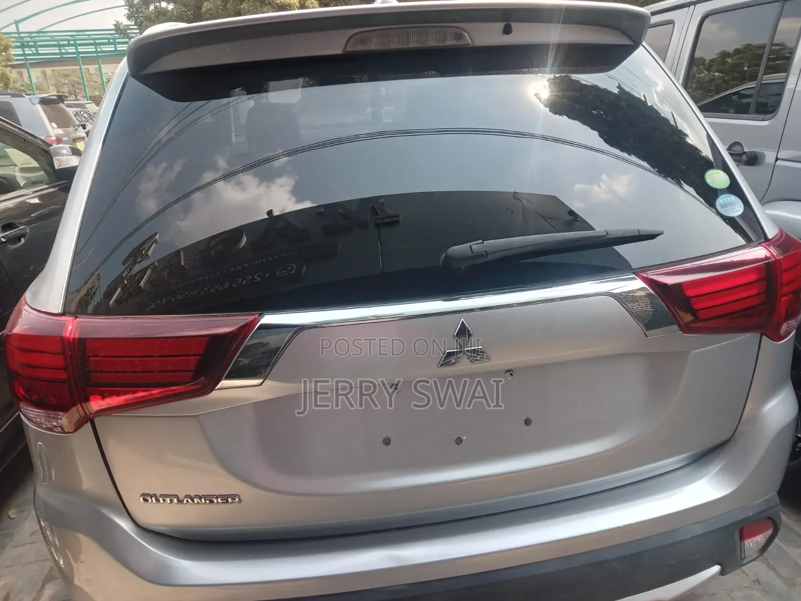 Mitsubishi Outlander 2015 Silver