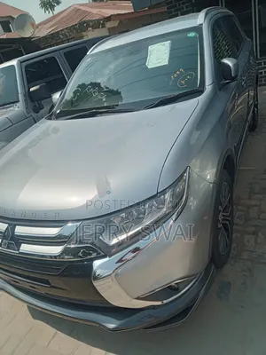 Mitsubishi Outlander 2015 Silver