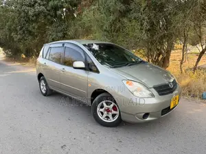 Toyota Corolla Spacio 1.5 X 2004 Silver