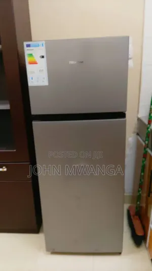 Fridge in Good Condition for Sale