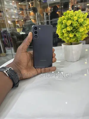 Samsung Galaxy S21 5G 128 GB Black