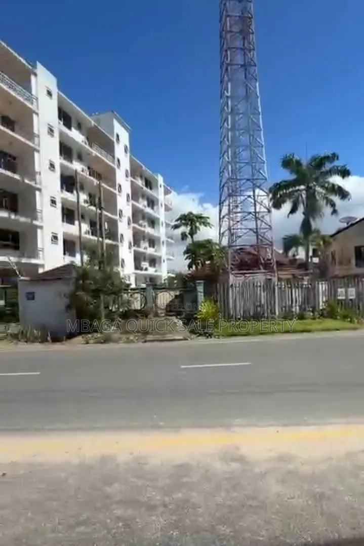 Prime Area Plot SQM 5050 for Sale Usd 3,500,000 Located in Kawe Beach