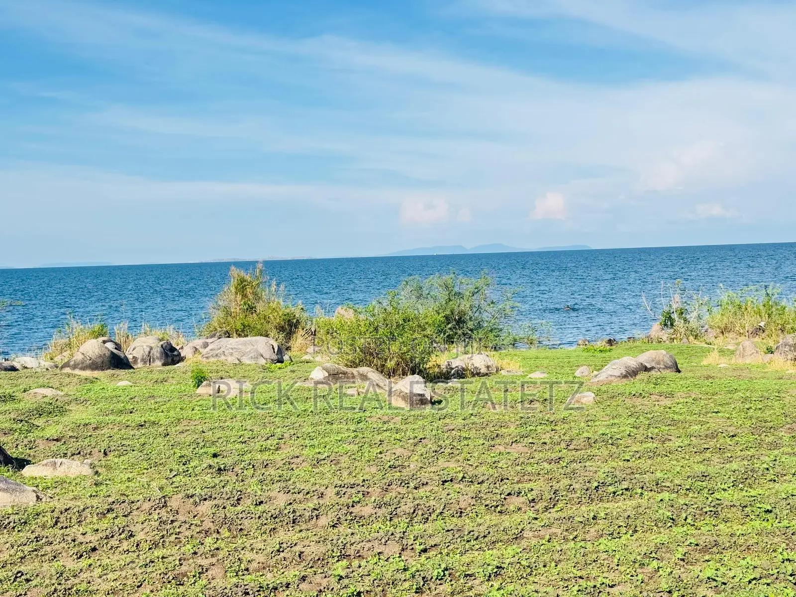 Beach Plot Inauzwa Kayenze - Sangabuye