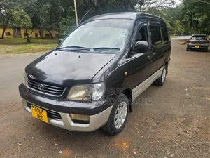 Toyota Noah 2001 Black