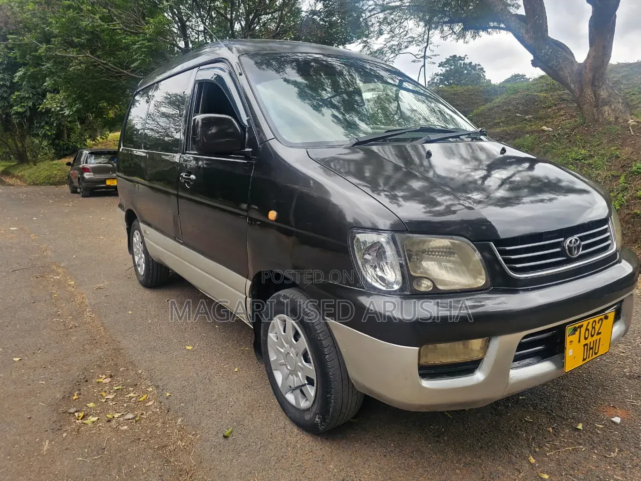 Toyota Noah 2001 Black