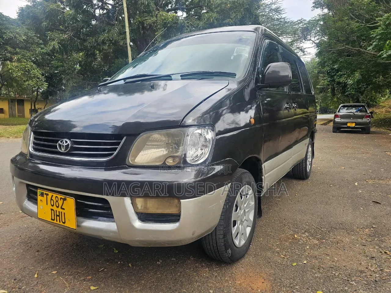 Toyota Noah 2001 Black