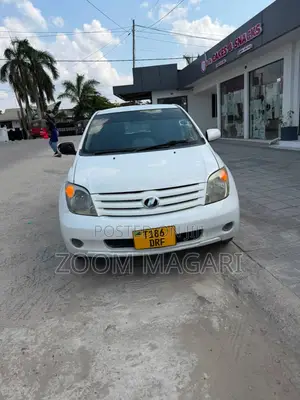 Toyota IST 2003 Pearl