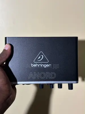 Behringer U-Phoria UMC202HD USB Audio Interface 24-Bit/192kHz