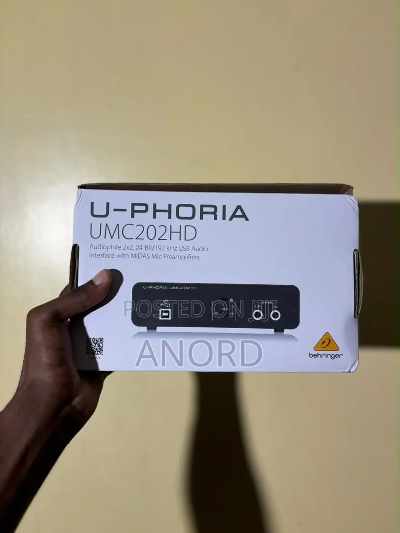 Behringer U-Phoria UMC202HD USB Audio Interface 24-Bit/192kHz