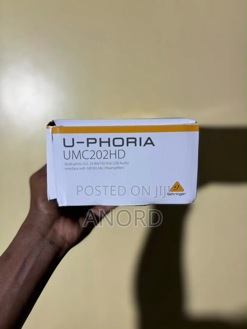 Behringer U-Phoria UMC202HD USB Audio Interface 24-Bit/192kHz