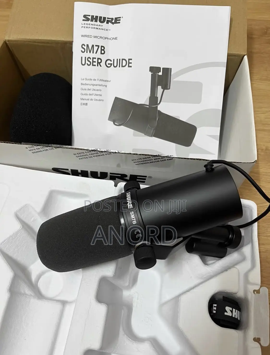 Shure SM7B Professional XLR Studio Microphone for Podcast Recording