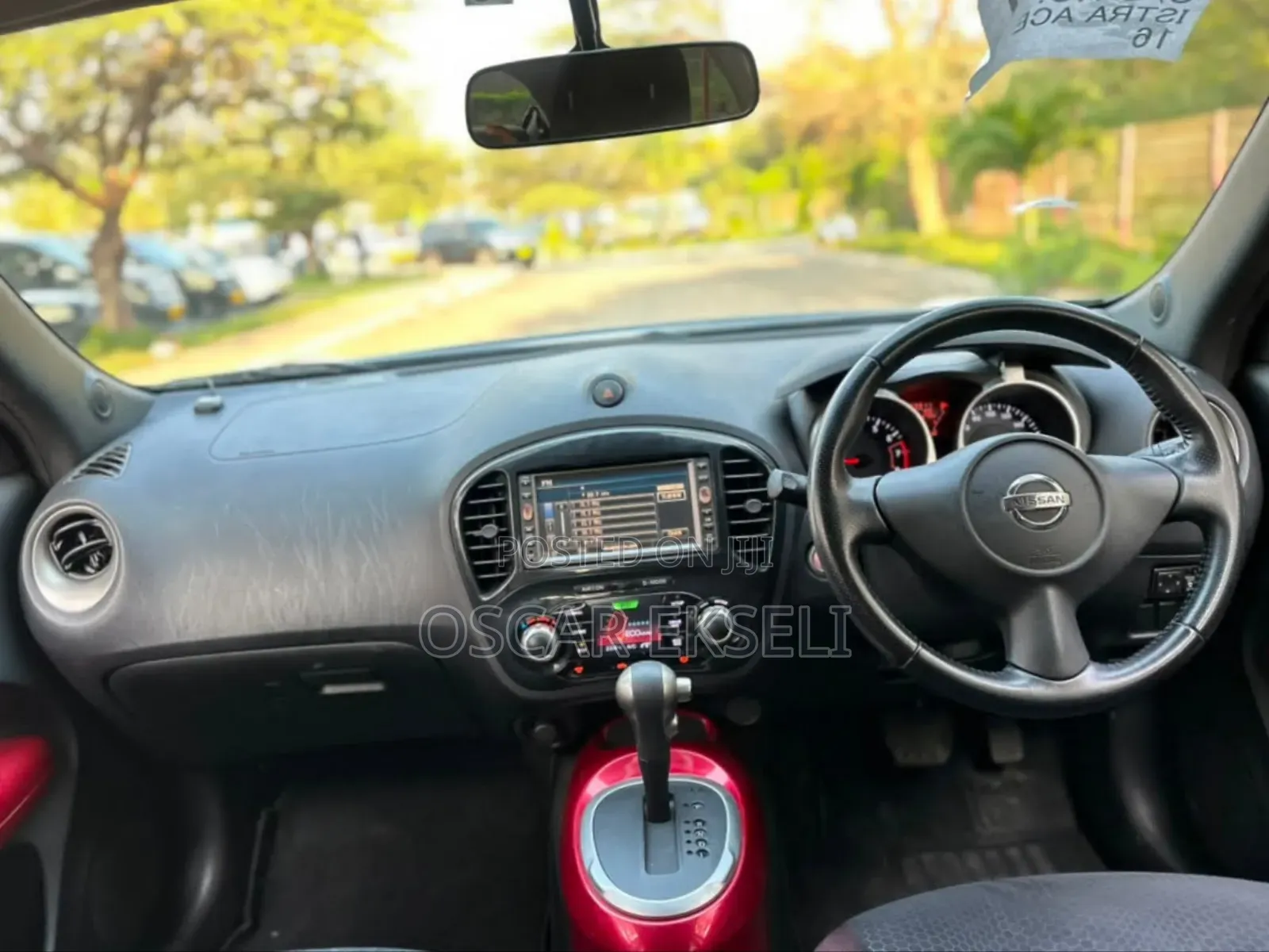 Nissan Juke 2012 Black