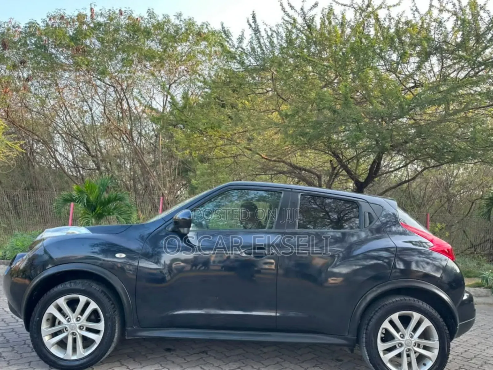 Nissan Juke 2012 Black
