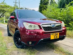 Subaru Forester 2014 Maroon