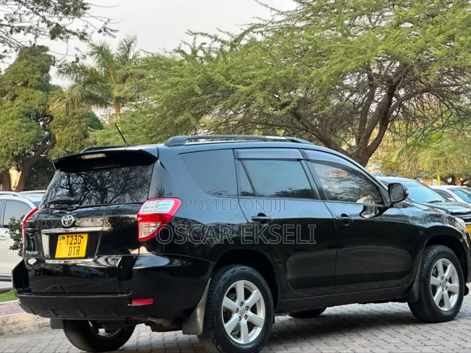 Toyota Vanguard 2009 Black