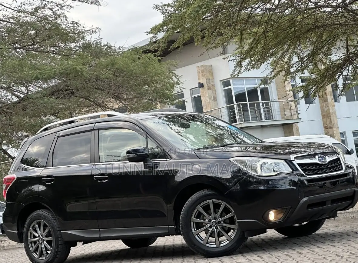 Subaru Forester 2014 Black