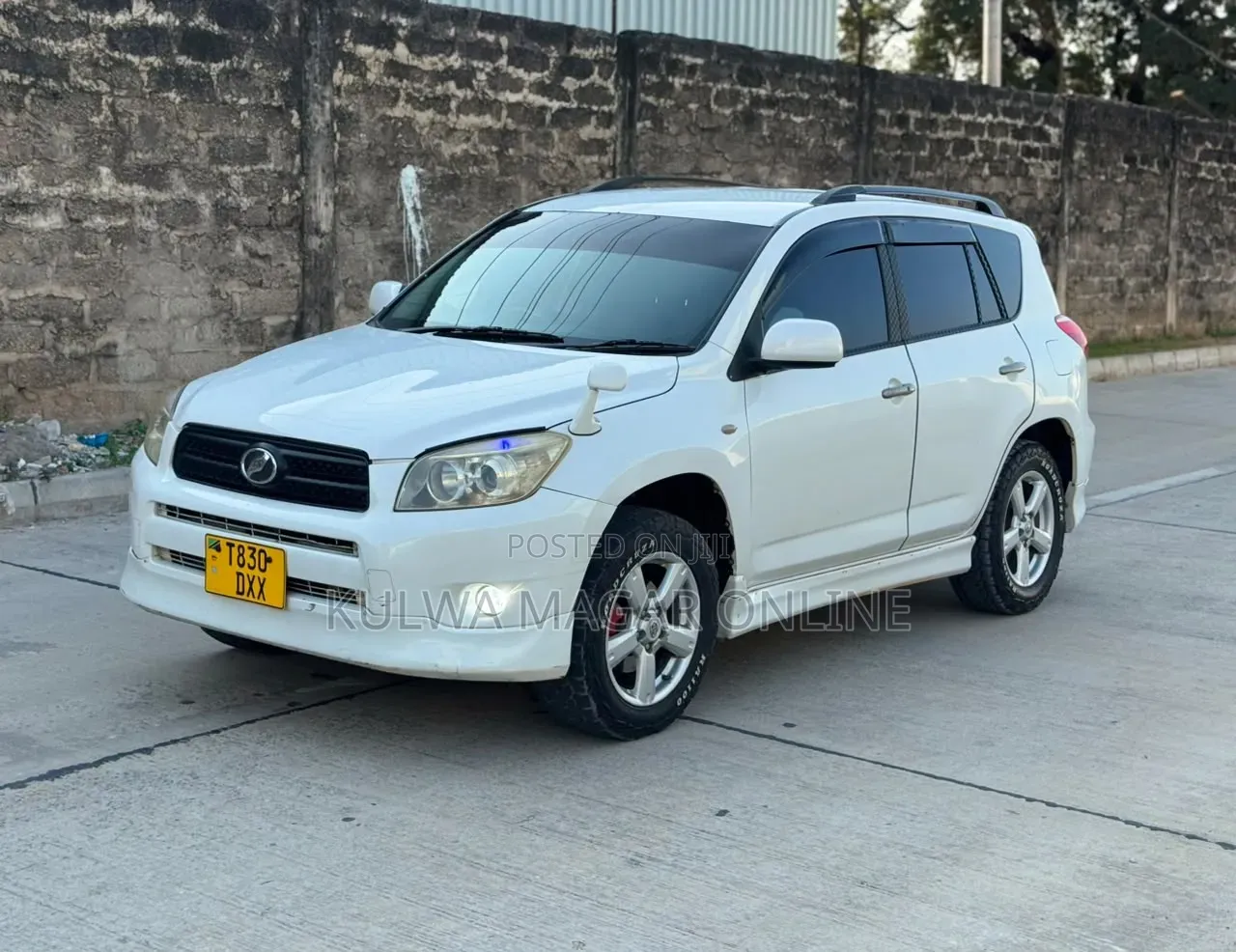 Toyota RAV4 2006 White
