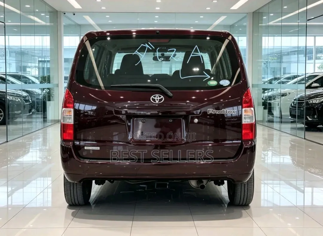 Toyota Probox 2015 Maroon