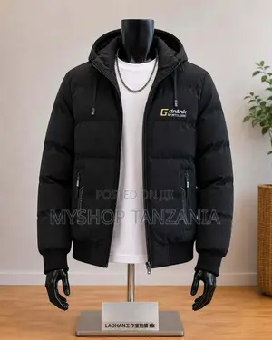 Puffer Jacket Nyeusi
