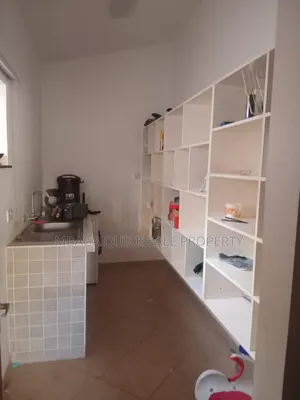 3bdrm Apartment in Mikocheni for rent